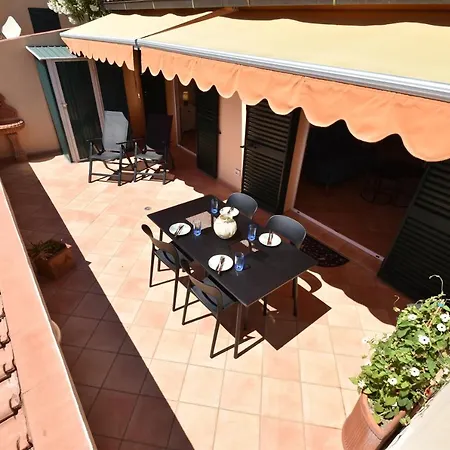 Route 25 - Cavoli - Vista Mare, Con Clima, Terrazza E Posto Auto Apartament *