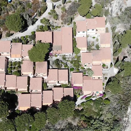 아파트 Route 25 - Cavoli - Vista Mare, Con Clima, Terrazza E Posto Auto Spiaggia di Cavoli