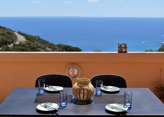 Route 25 - Cavoli - Vista Mare, Con Clima, Terrazza E Posto Auto Spiaggia di Cavoli