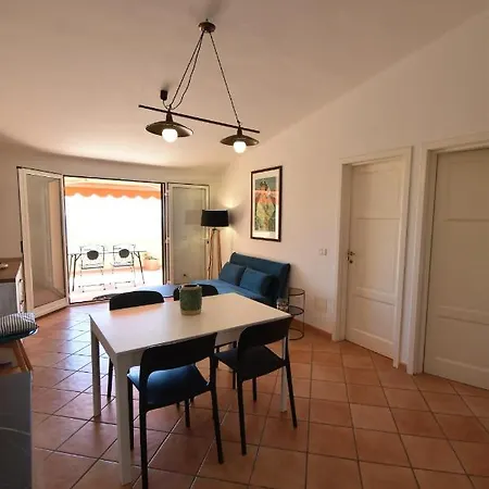 Route 25 - Cavoli - Vista Mare, Con Clima, Terrazza E Posto Auto Appartement